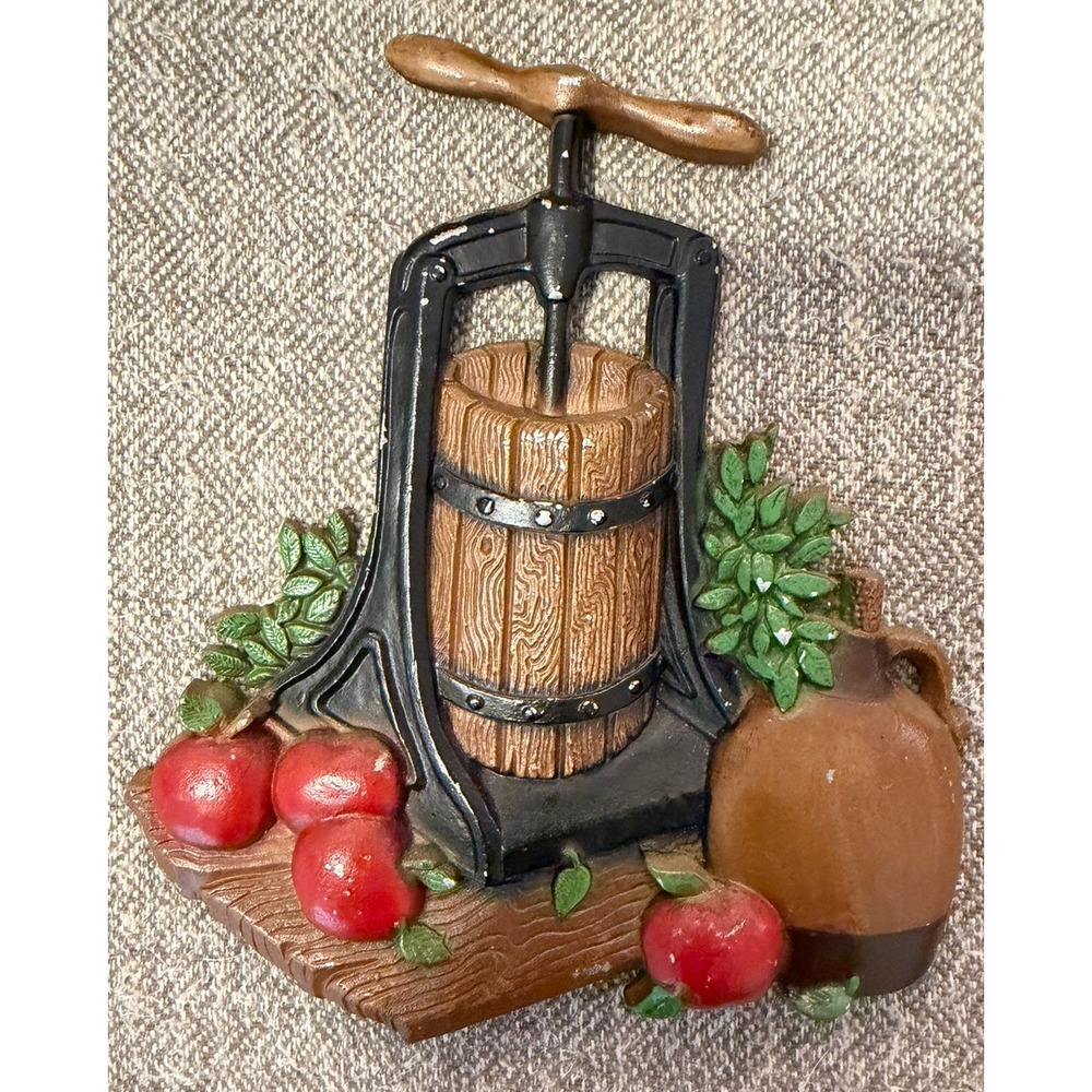 Vintage‎ Cast Metal Painted 3D Apple Cider Press Wall Plaque HOMCO 1978